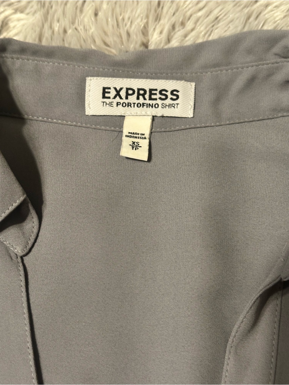 Express Women’s Light Grey Button-Up Shirt Jacket - Picture 3 of 3